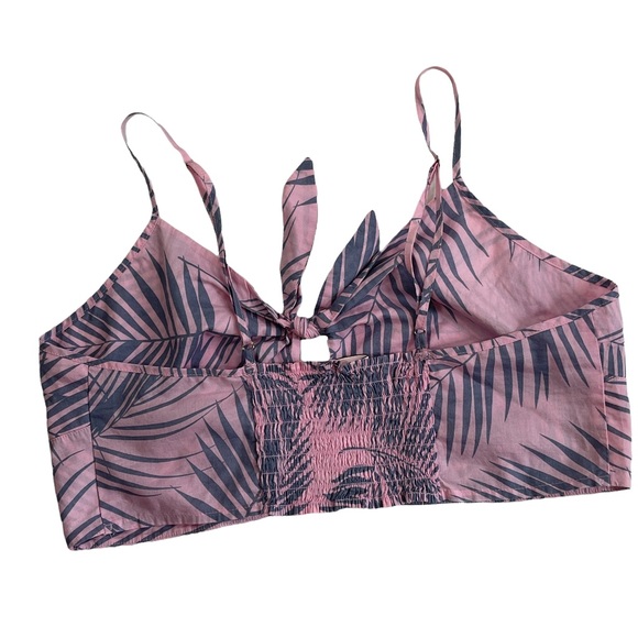 Victoria’s Secret Palm Crop Top - Picture 4 of 5